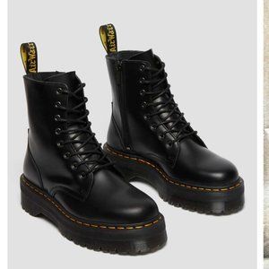 Dr. Martens Jadon Boot